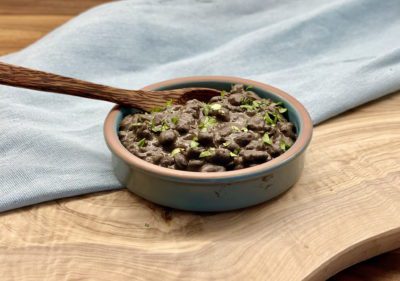 Read more about the article Frijoles Negros (Cuban Black Beans)