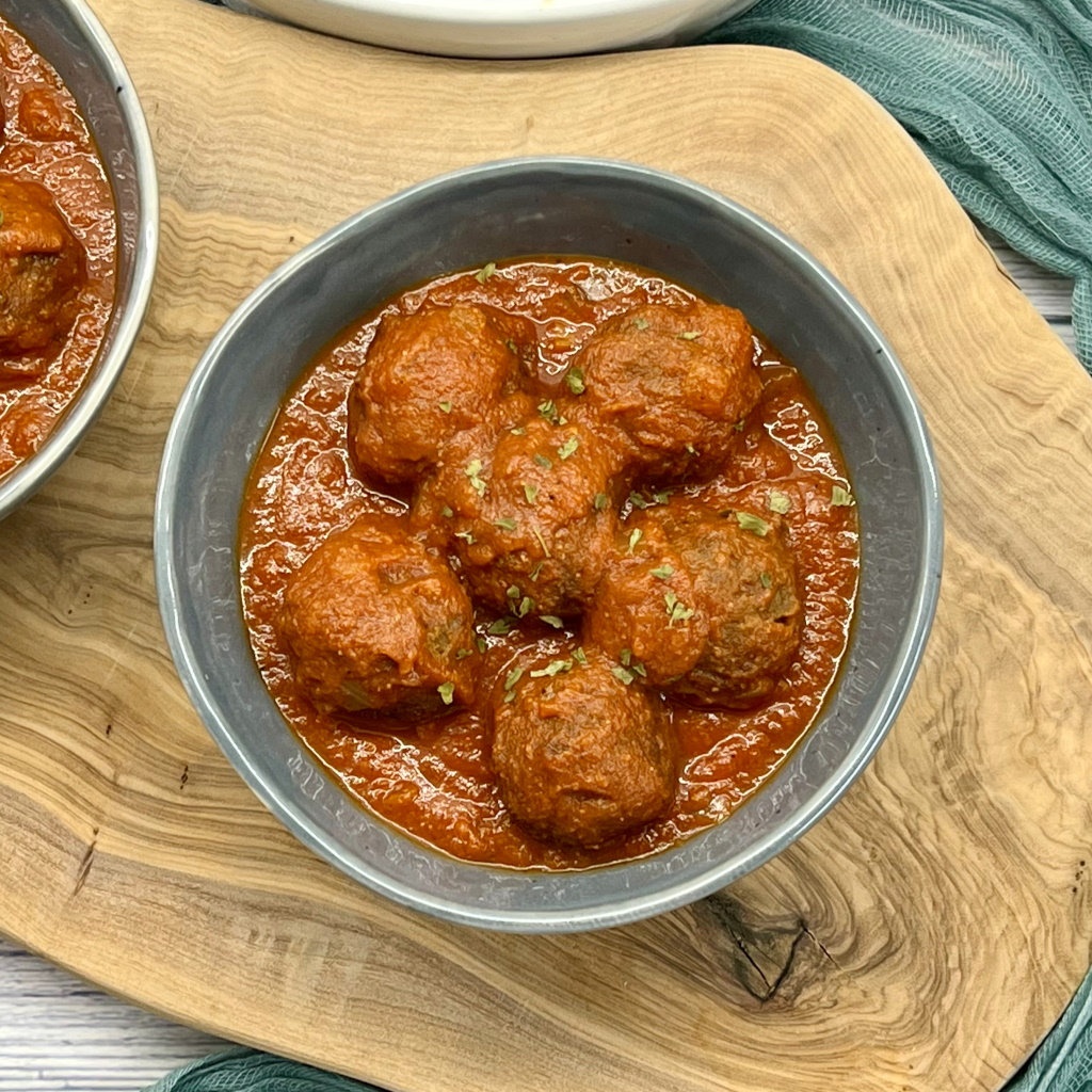 Vegan Meatballs in Chipotle Sauce (Albóndigas al Chipotle) The Vegan