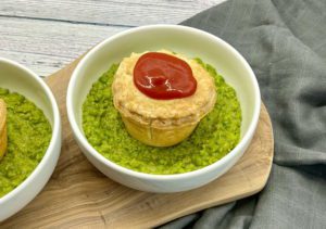 Read more about the article Vegan Meat Pie Floater