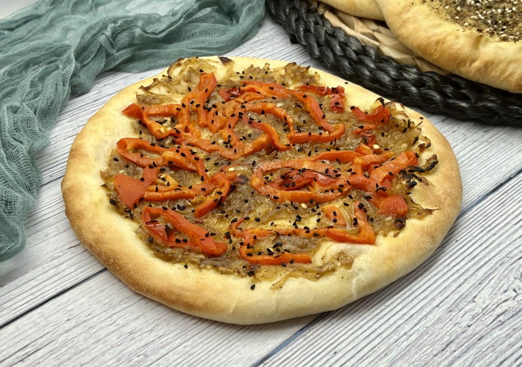 Manakish (Lebanese Flatbreads) with onion topping