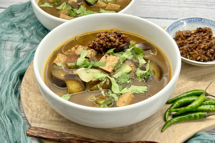 Vegan Sinigang – Filipino Sour Soup