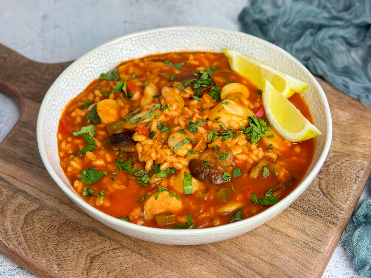 Read more about the article Vegan Arroz de Marisco – Portuguese ‘Seafood’ Rice